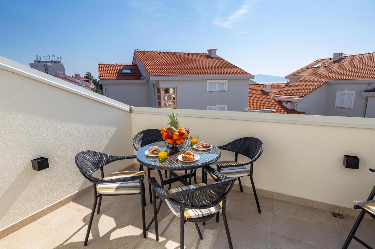 Luxury Studio Apartment Honeymoon Selce Exterior foto